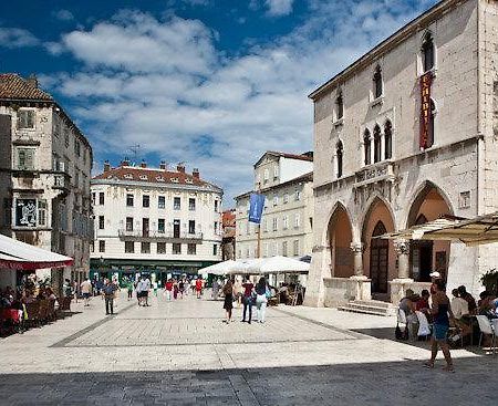Guesthouse Main Square Split Exterior photo